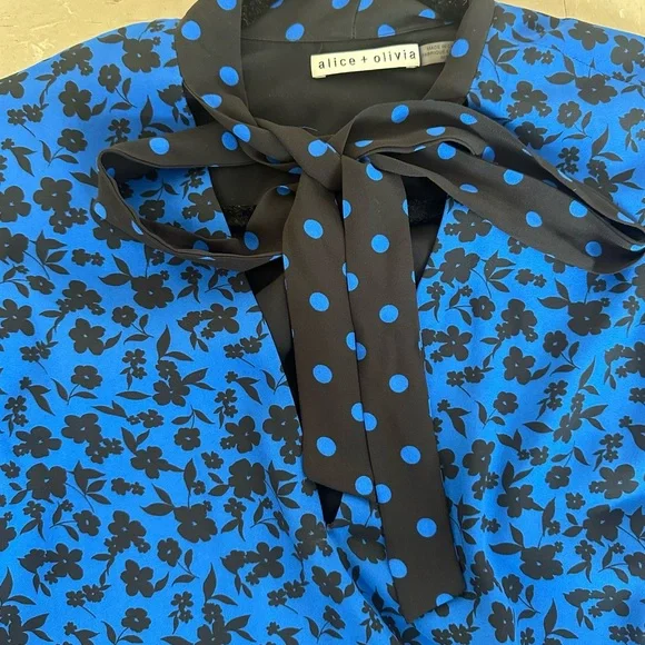 Alice and Olivia blue and black silk dress - Picture 2 of 3